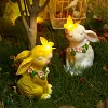 Statue de jardin lapin avec lumi&egrave;re solaire papillon