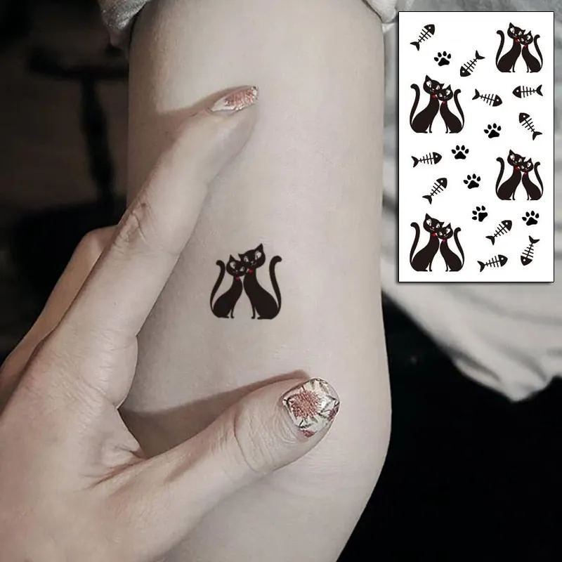 Water Transfer Tattoo Sexy Running Horse Anime Tattoo Body Art Waterproof Temporary Fake Flash Tattoo for Man Woman 10.5*6cm