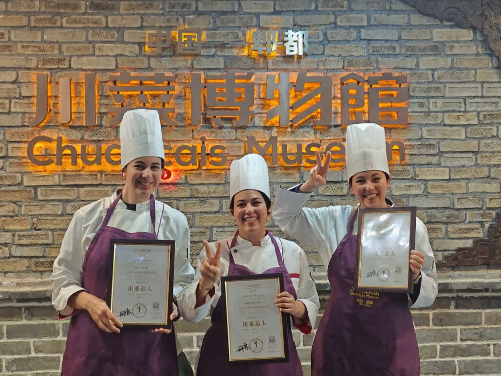（2&ndash;7 pax group）1 Day Tour: Discover Sichuan Chengdu Cuisine & Cooking Class