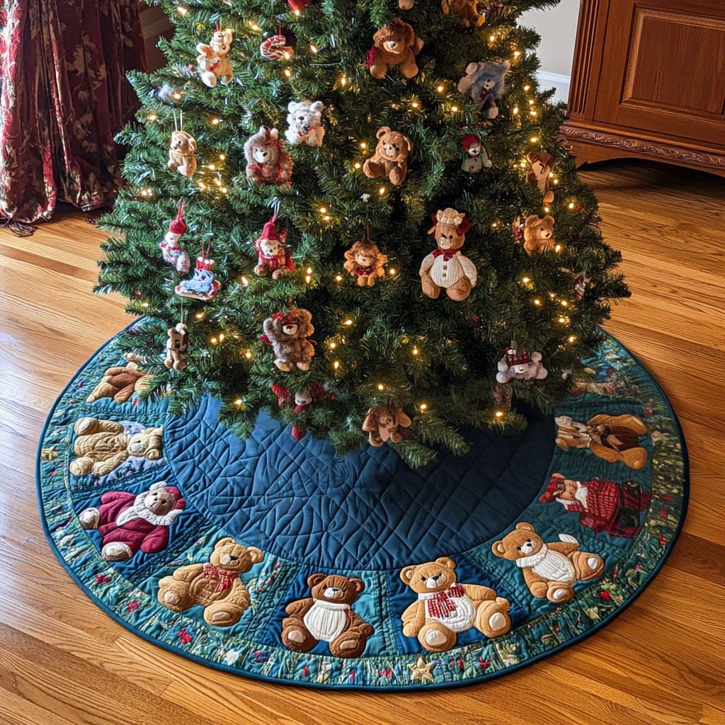 Christmas Bear Charm Christmas Quilted Tree Skirt NCU0NT2263
