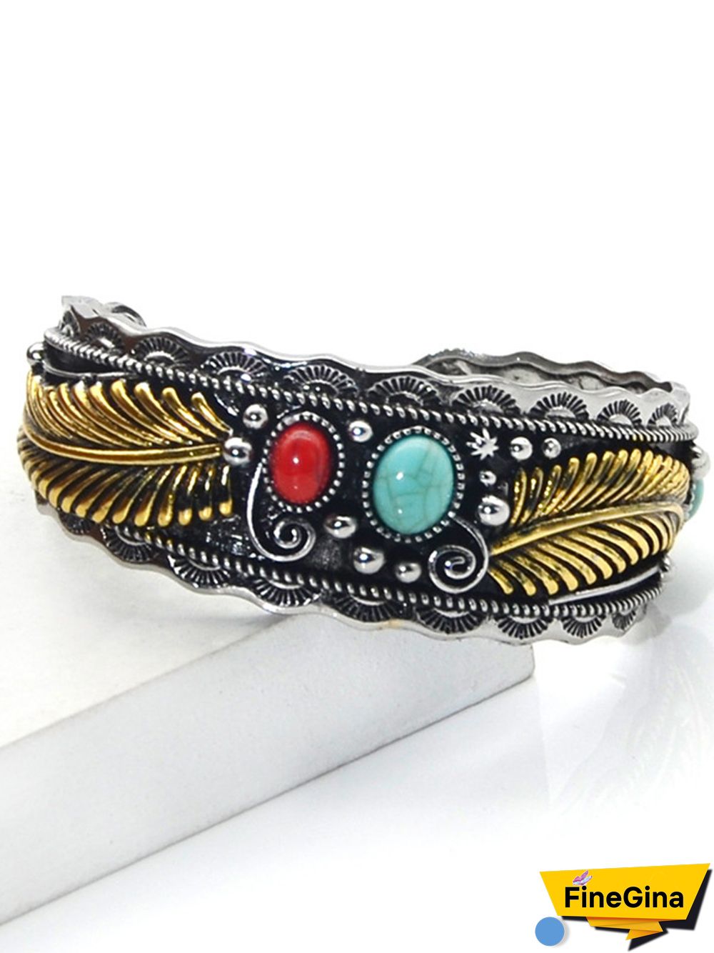 Ethnic Vintage Navajo Style Oval Turquoise Bracelet