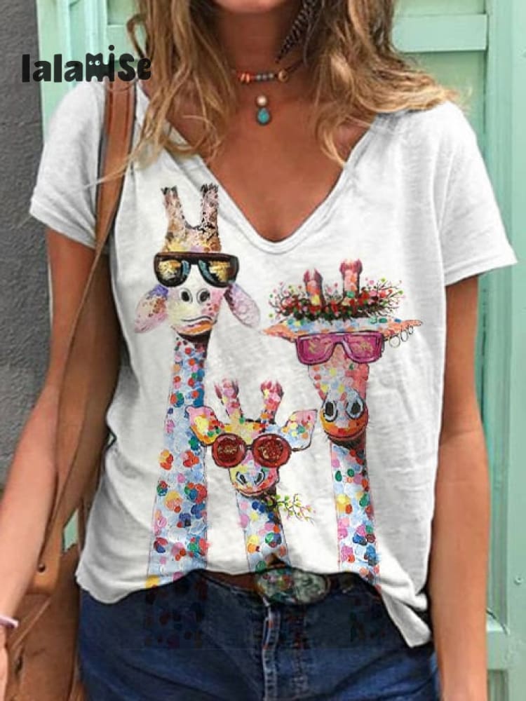 Women&rsquo;s Oil Painting Giraffe V - Neck Casual T - Shirt White / S