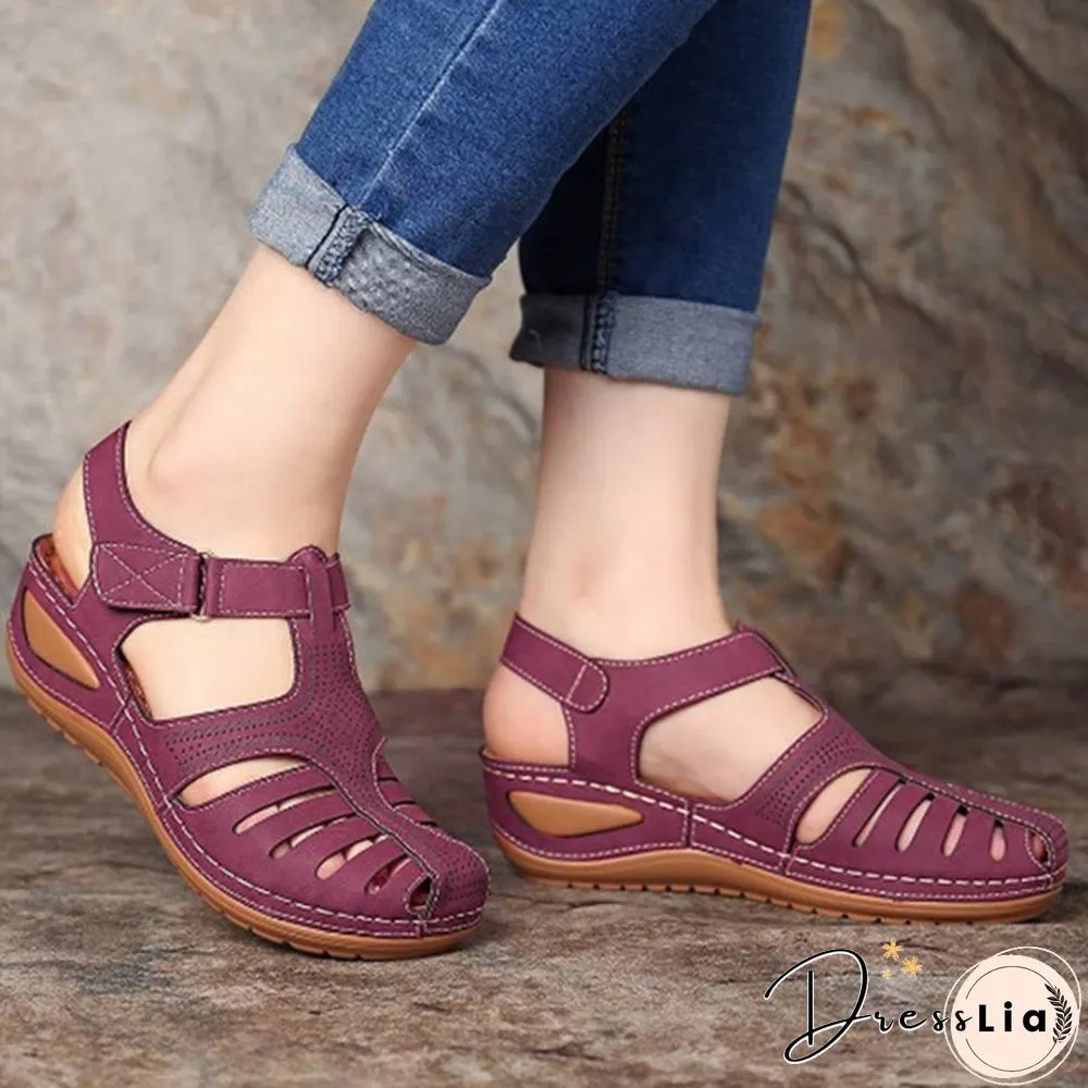 New Leather Hollow Out Vintage Sandals Casual Flat Sandals Summer Women Beach Sandal