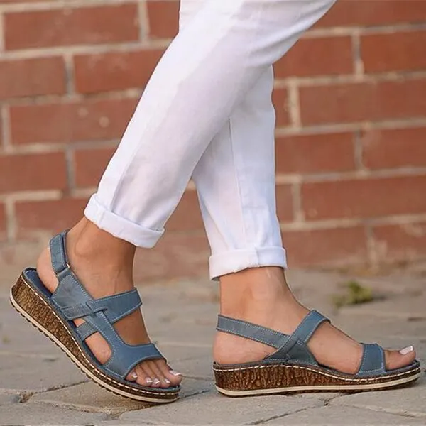 New Women Sandals Classic Summer Soft Bottom Wedges Shoes For Woman Heels Sandals Beach Chaussures Femme Women Casual Sandals 515