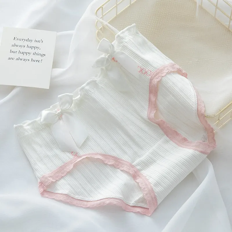 Sexy Lace Panties Women's Cotton Underwear Fashion Lovely Girl's Briefs Mid Waist Seamless Comfort Underpants Female Lingerie