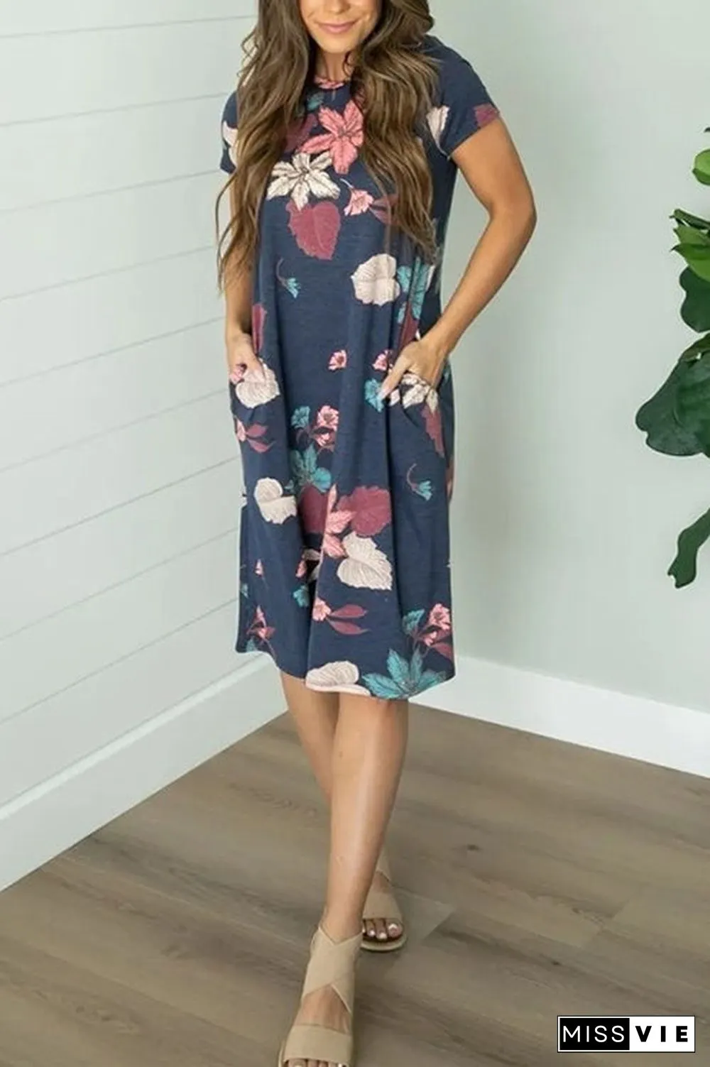 Floral O Neck Pockets Midi Dress