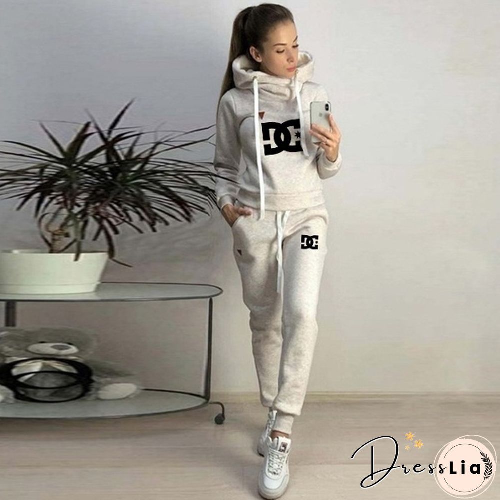 New Women Printed Tracksuit Hoodie Sweatshirt and Pant Suit Ladies Casual Outfits Set Jogging Suit