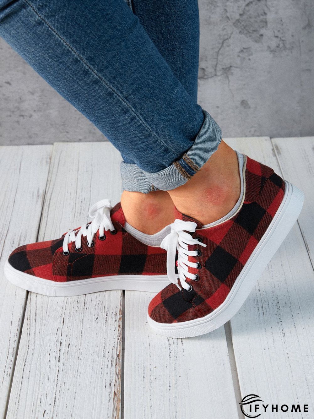 Christmas Red Plaid Black And White Plaid Leopard Casual Flat Shoes | IFYHOME
