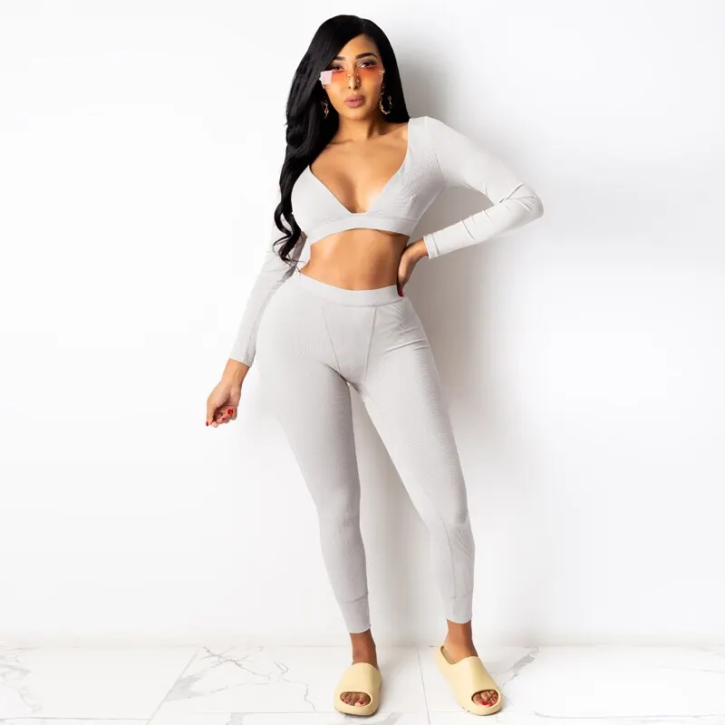 Hugcitar 2020 Long Sleeve Solid V-Neck Backless Skinny Tshirt Leggings 2 Piece Set Autumn Winter Women Sexy Streetwear Tracksuit
