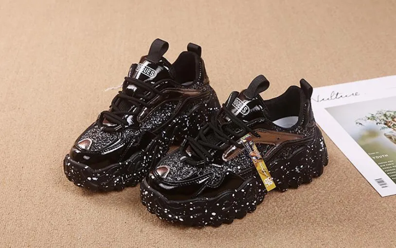 Fashion Women Shoes Dad Chunky Sneakers Women Luxury Comfortable Glossy Thick Sole Ladies Platform Wave Bottom Trainers Female