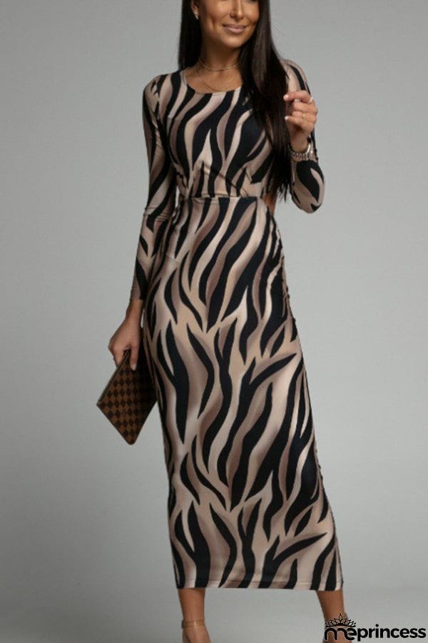 Round neck slim fit solid color slit backless waist dress