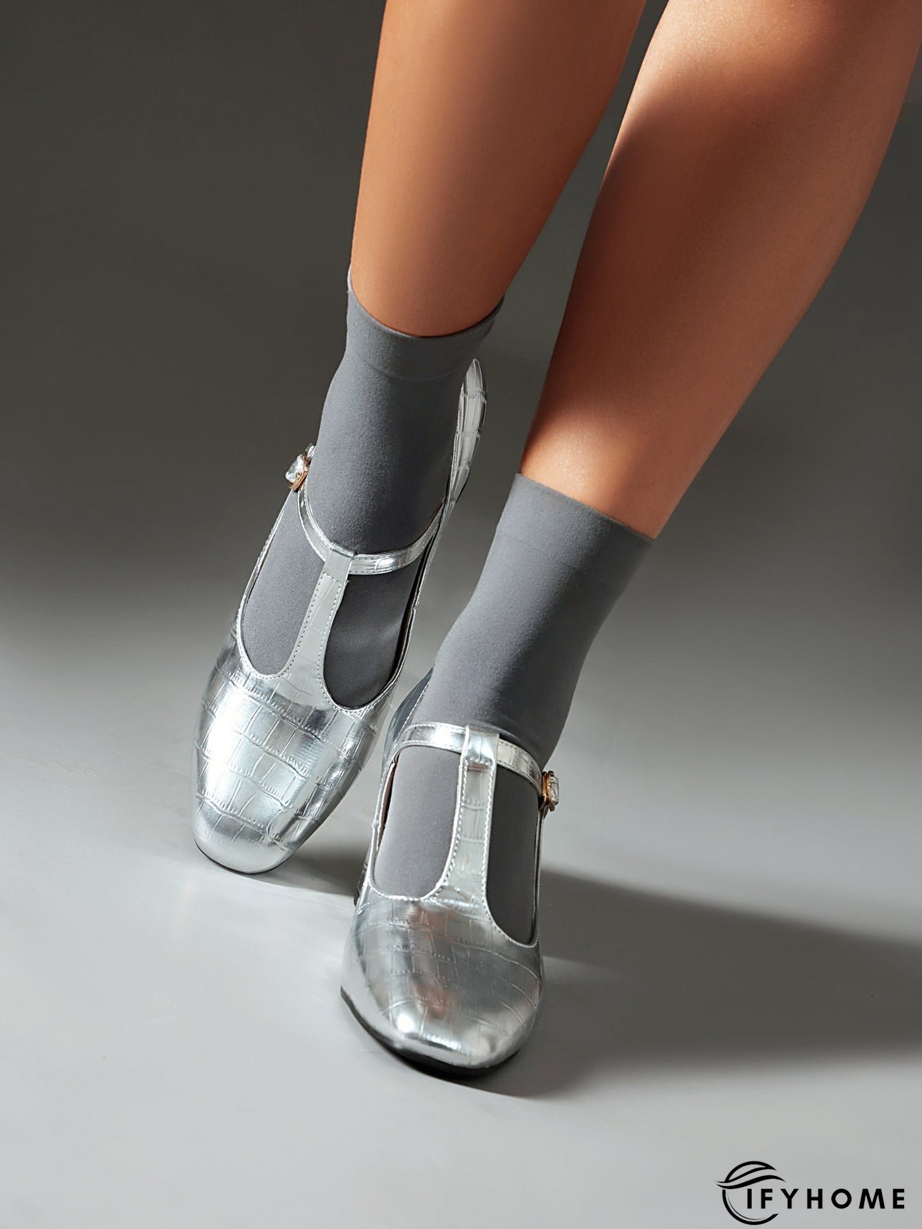 T-strap Chunky Heel Square-toe Mary Jane Shoes | IFYHOME