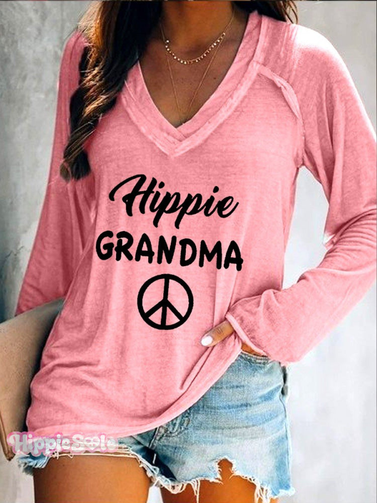 Women&rsquo;s Hippie Grandma Peace And Love Casual Long Sleeve V-Neck T-Shirt Pink / S