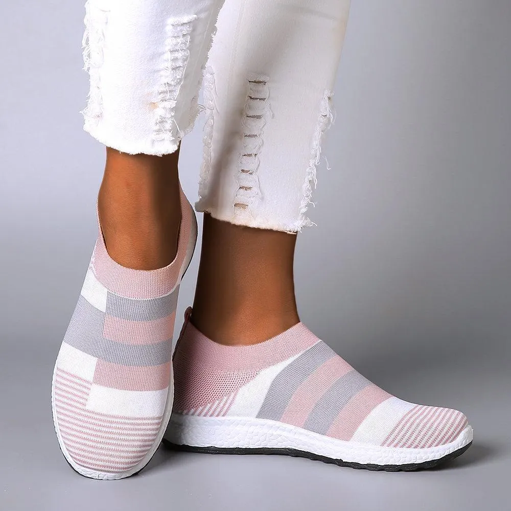 New Women Sneakers Vulcanized Shoes Sock Sneakers 2020 Women Summer Slip On Flat Shoes Women Plus Size Loafers