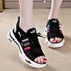 👟Oddychająca siateczka z miękką podeszwą sportowe buty na grubej podeszwie dla kobiet
