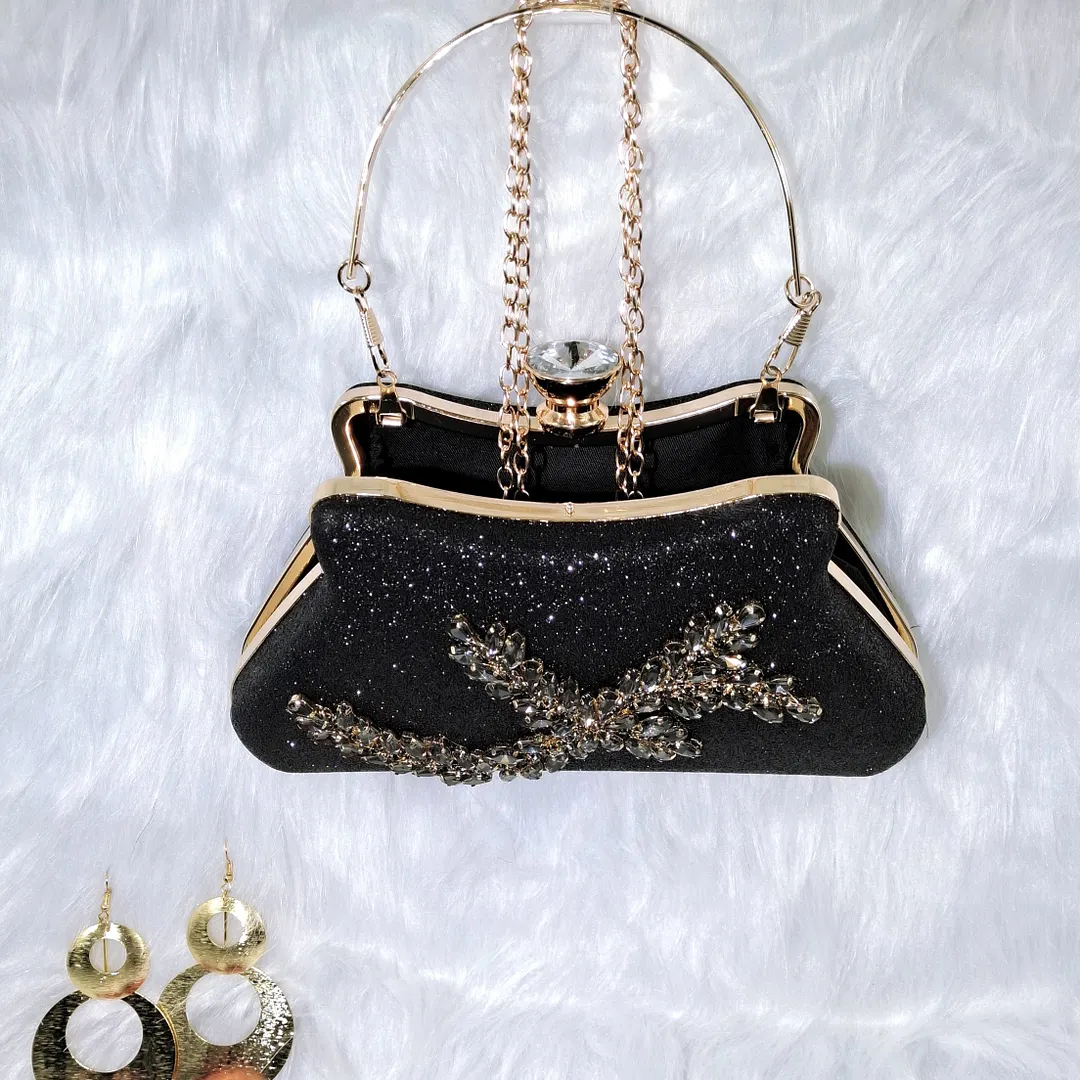 QSGFC 2022 Latest Black Noble And Elegant Fashion Rhinestone Accessories Pointed Toe Women's Shoes Bag Set
