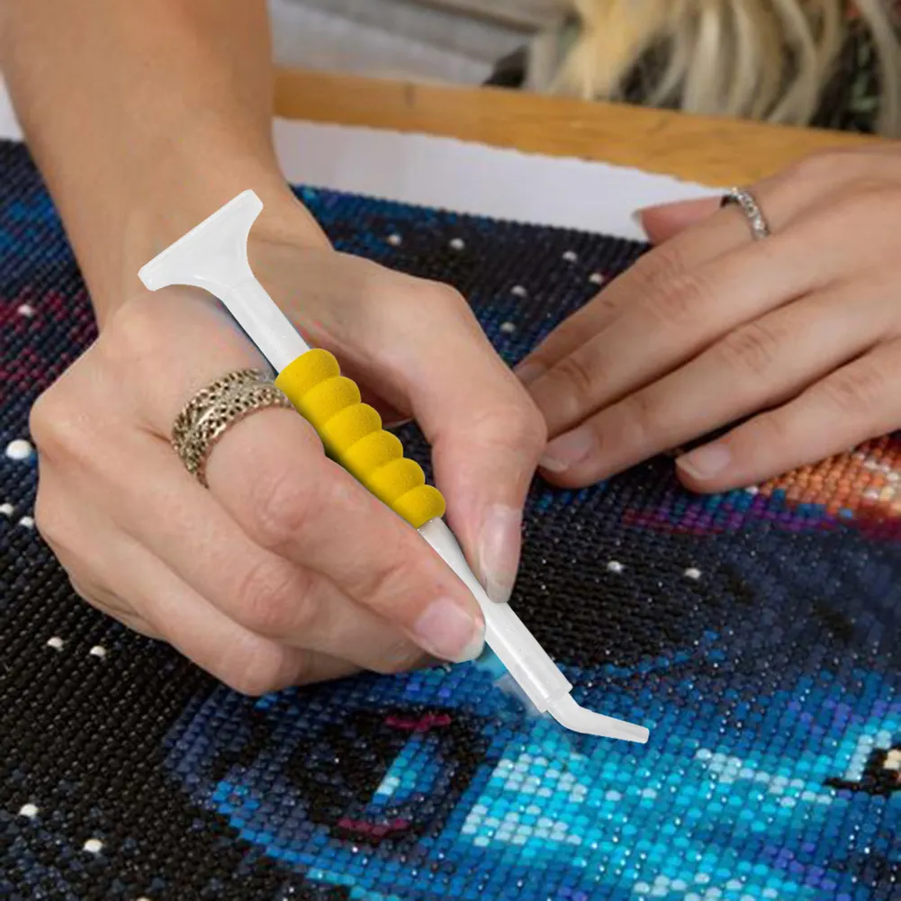 Anti-fatigue Elbow Point Drill Pen DIY Stick Bead Tool for Diamond Painting(Color randomly)