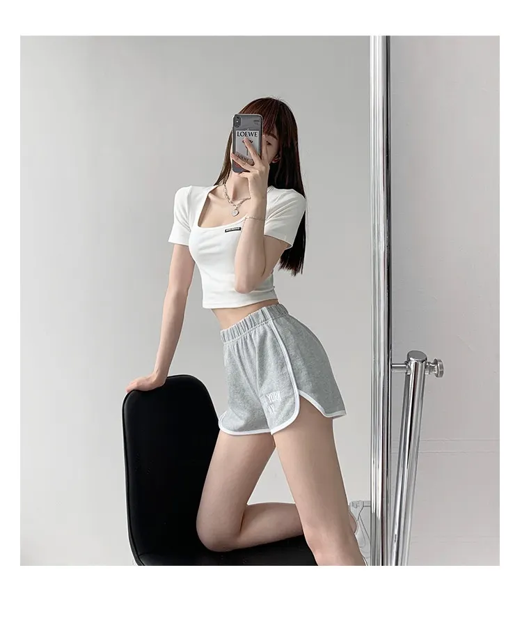 Brownm Brownm Collar Dew Collarbone Slim Bottom Shirt 2024 Summer New Short-Sleeve Crop Cord T-Shirt Student Short Jacket Female Ins