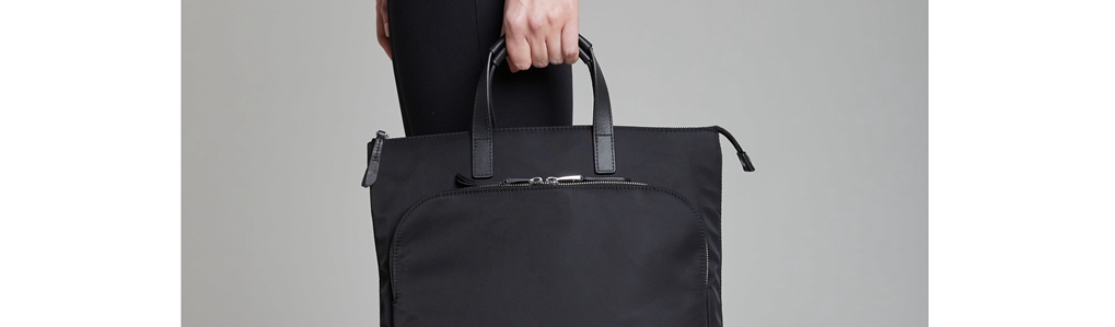 Knomo Tote Bags