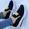 Buty z grubą podeszwą i zamkiem błyskawicznym w jednolitym kolorze