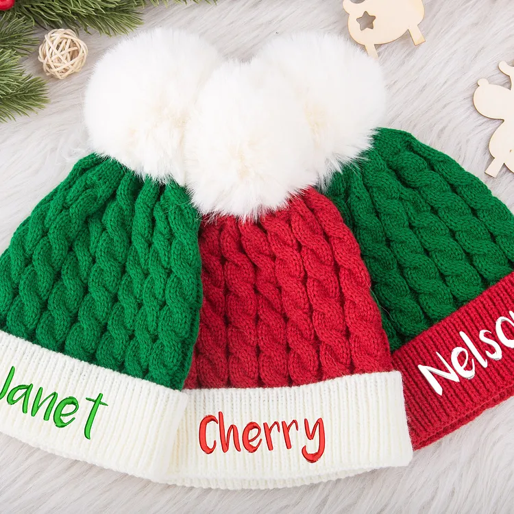 Personalized Embroidered Kids Christmas Pom Pom Hat &ndash; Custom Name Winter Beanie for Comfort & Style