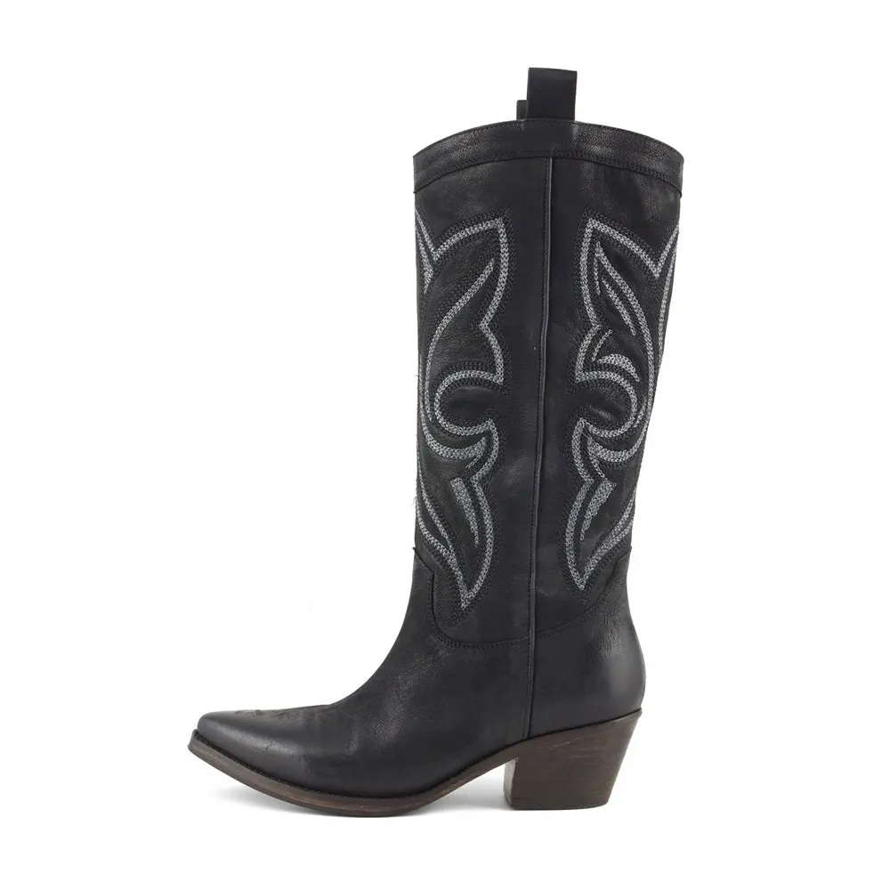 Retro Snip Toe Embroidered Pull On Mid Calf Black Cowgirl Boots