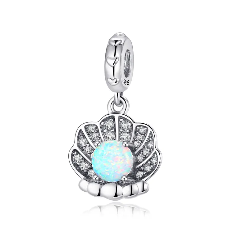 Shell Pearl with Diamond Pendant