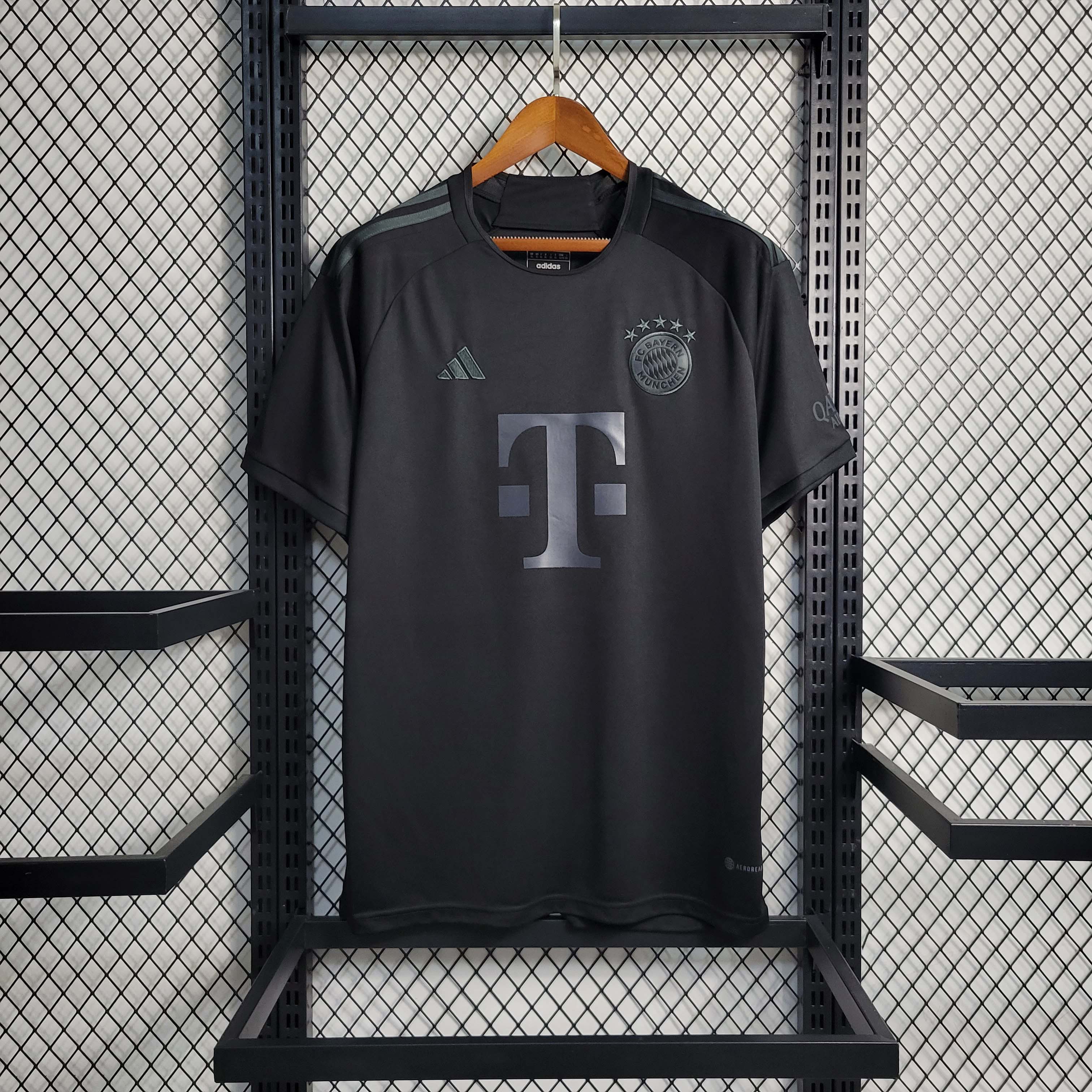 2023-2024 Bayern Munich Black Special EditionFootball Shirt 1:1 Thai Quality