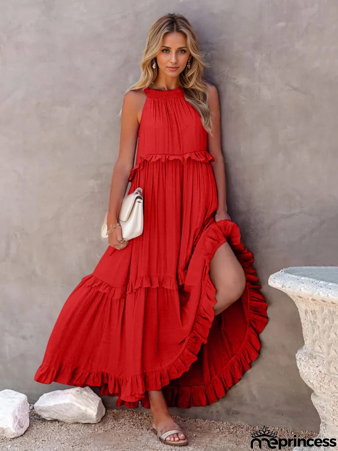 Feminine and light Dress