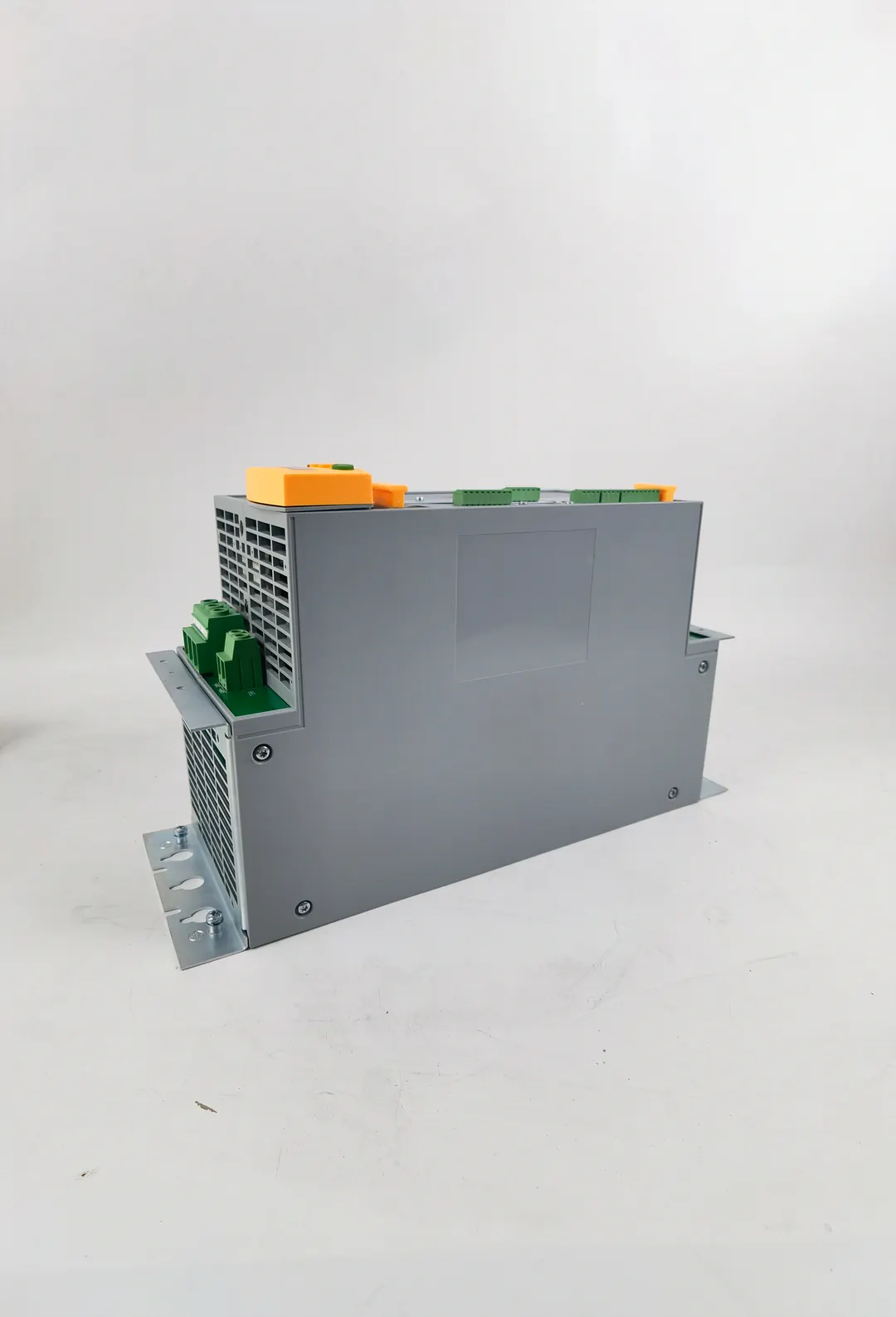 NEW Parker AC890 Standalone 3PH, 400/500V 18.5kW 890SD-532390D0-B00-1A000