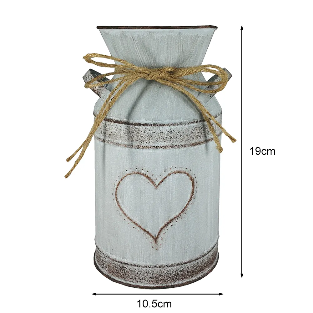 Vintage Metal Flower Vase Artificial Garden Style Flower Can Holder (Heart)