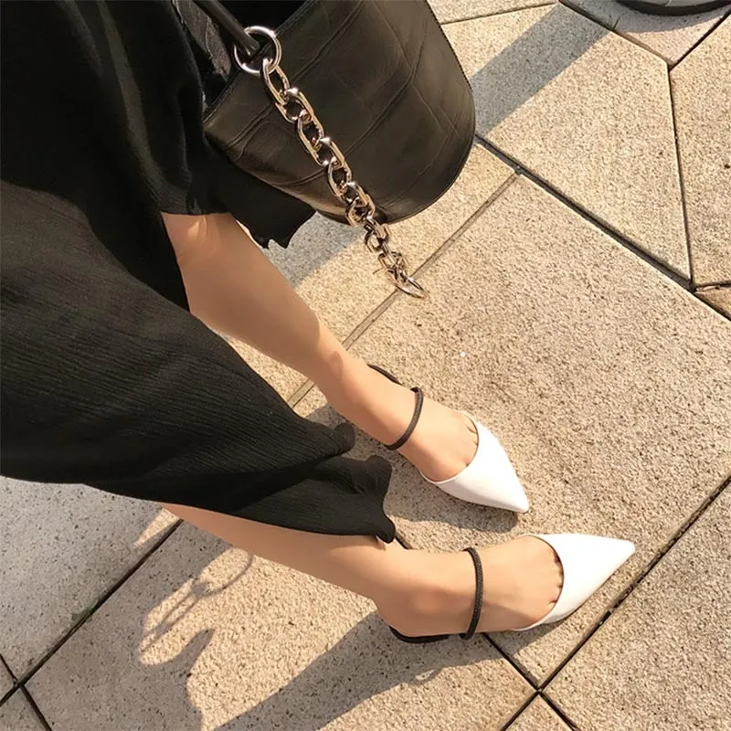 Pointed flat slippers Female summer fashion 2019 new toe cap wear Cool drag girl Women's half slippers