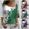 Blusa manga longa floral com decote em V