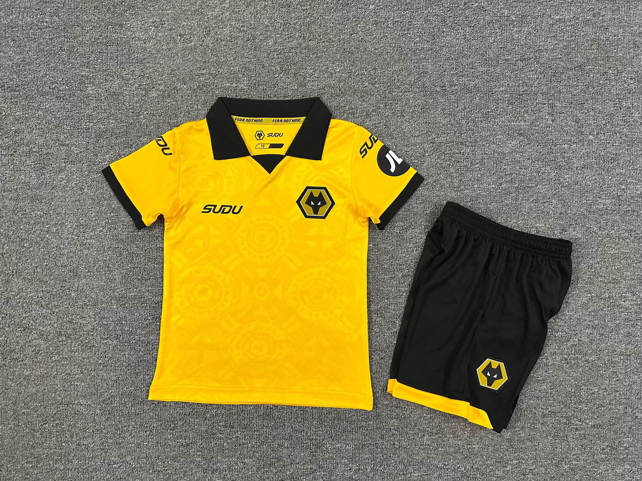 2025-2026 KIDS Wolves Home Football Shirt 1:1 Thai Quality Maxi Kit