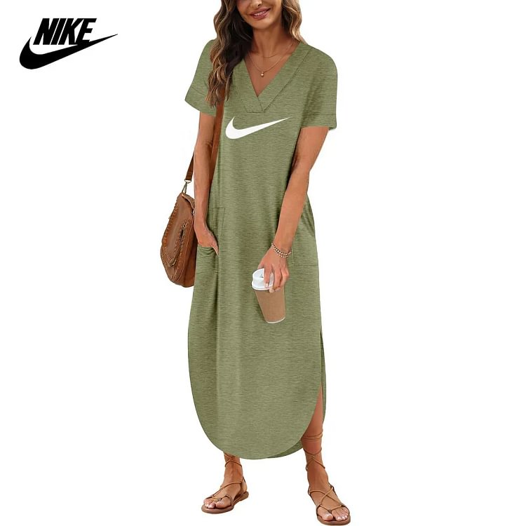 NIKE&reg; V-nyak&uacute; alkalmi ruha zsebbel