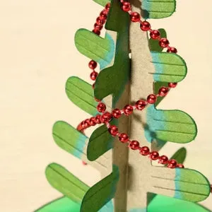Do-it-yourself magical growing Christmas tree