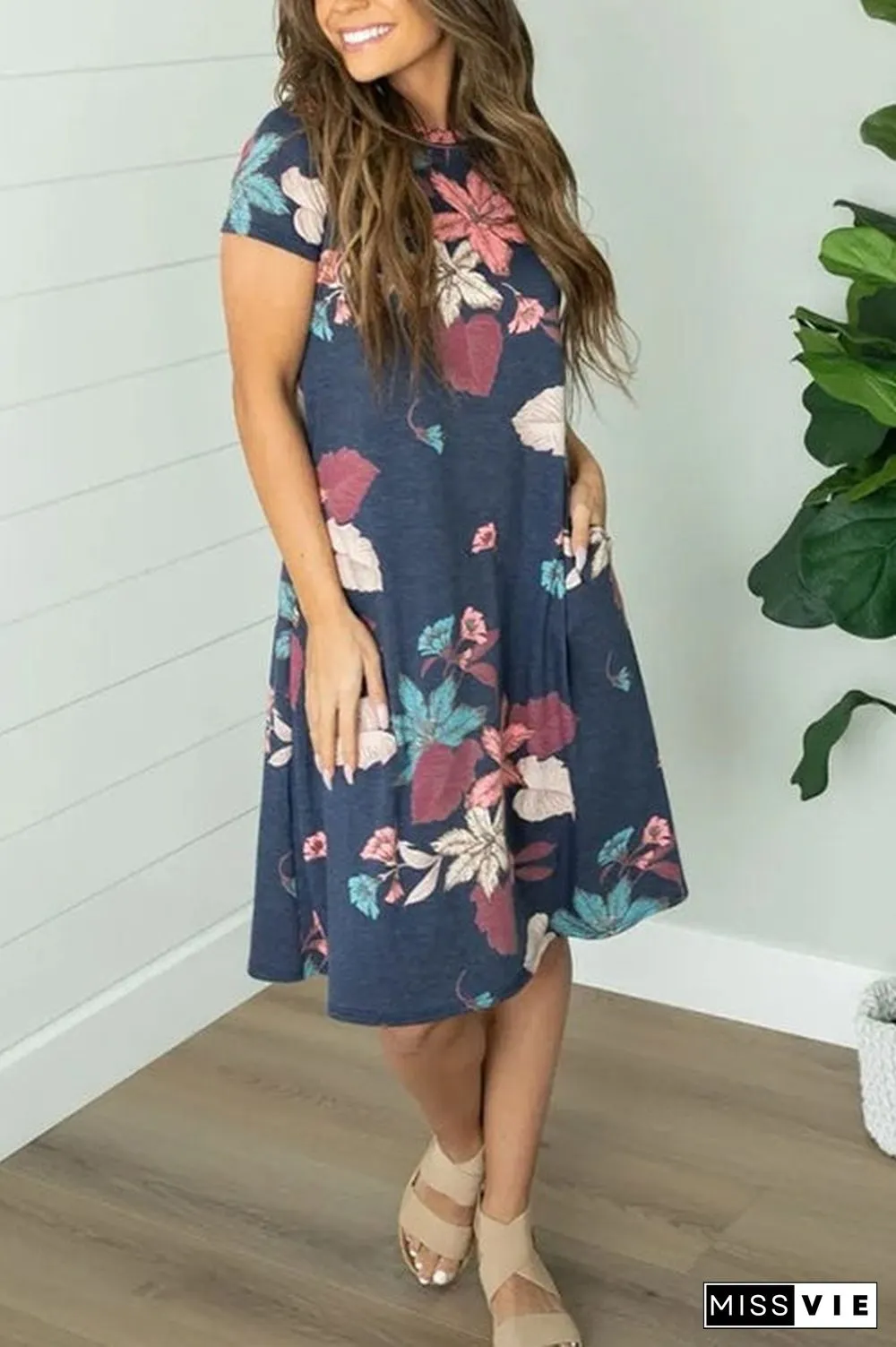 Floral O Neck Pockets Midi Dress