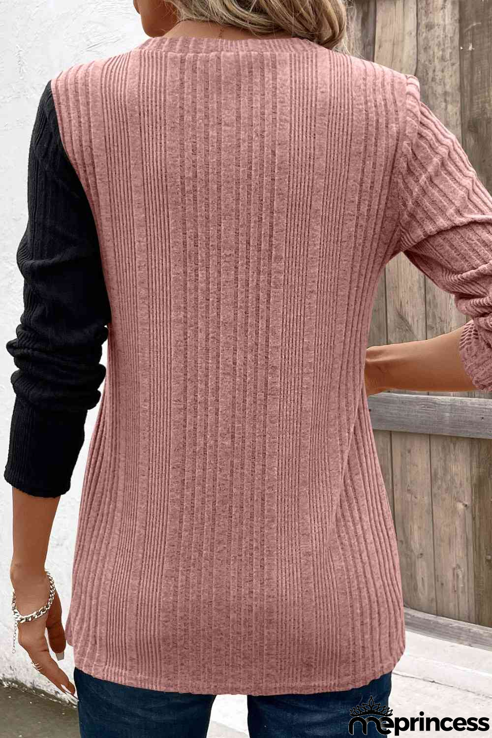 Modern and Versatile Tank top
