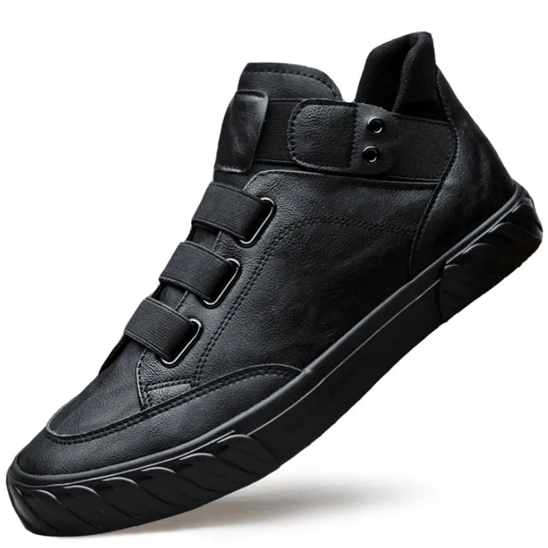 Brand New Men's Leather Shoes Korean Trend Comfortable Loafer Men Shoes British Fashion Men High Top Sneakers New Moccasins Men 530-1