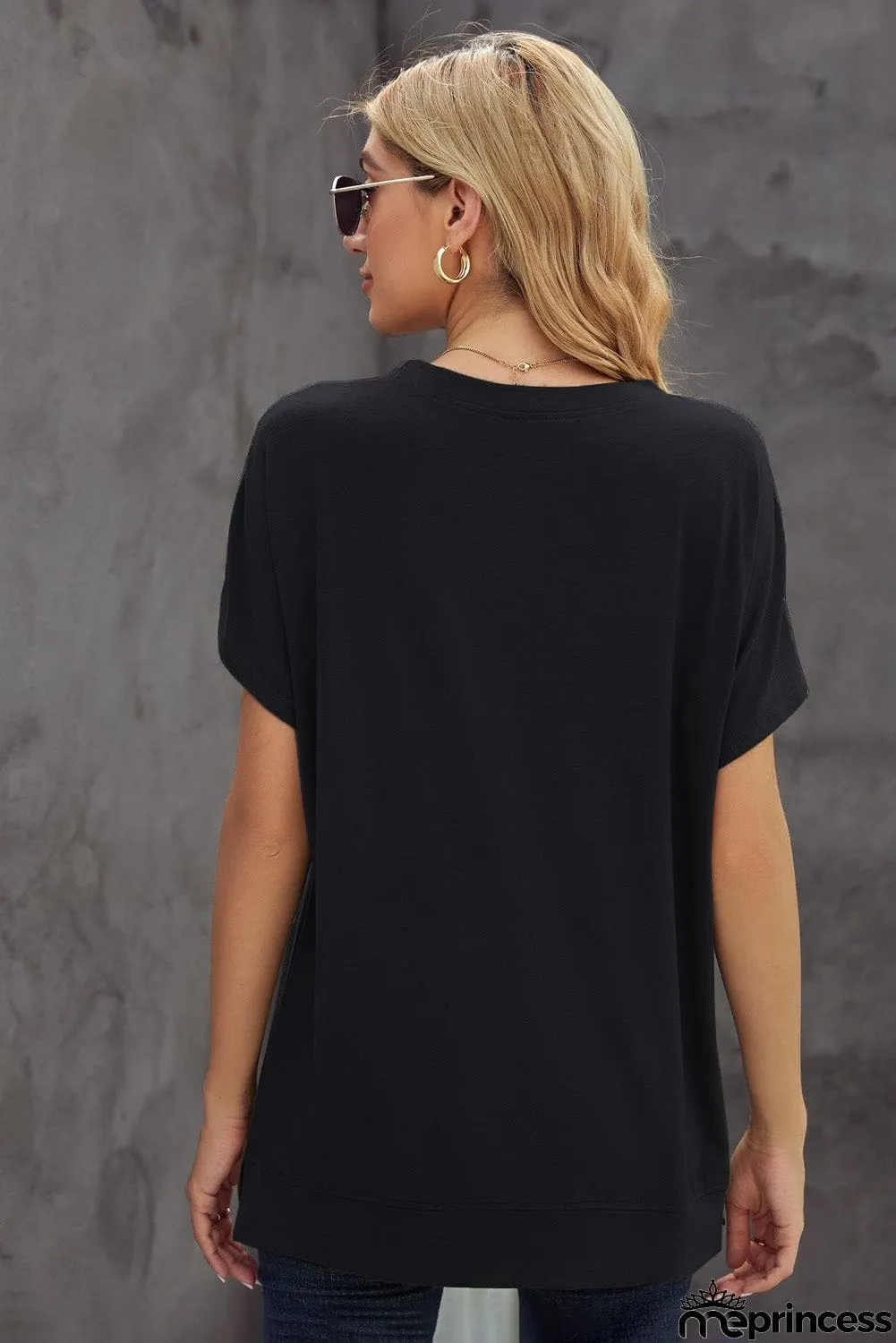 Round Neck Short Sleeve Solid Color Tee