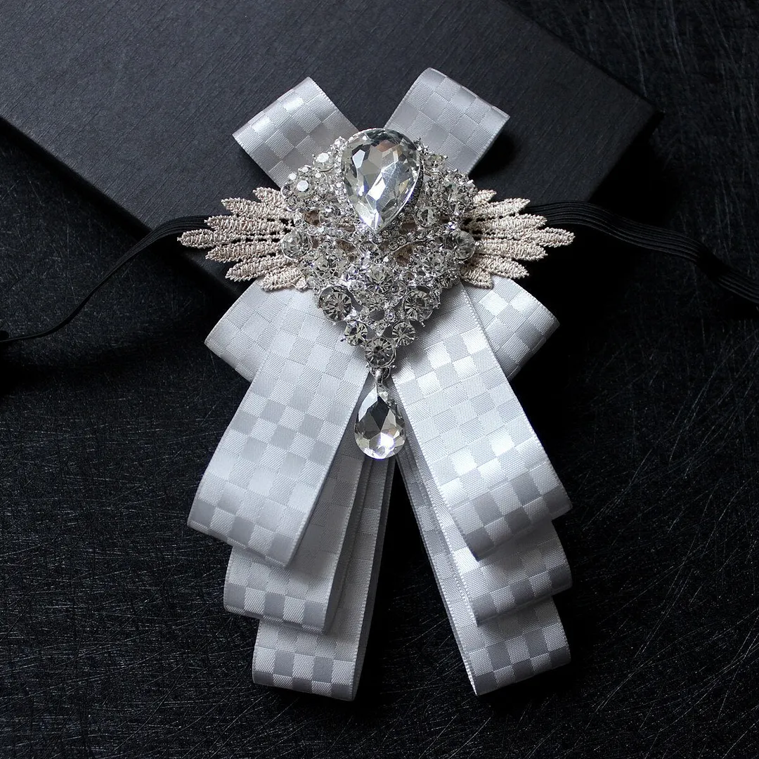 High-grade Handmade Diamond British Style Bow Ties Groom Groomsman Dress Suit Rhinestone Bowtie for Men Wedding Accessories