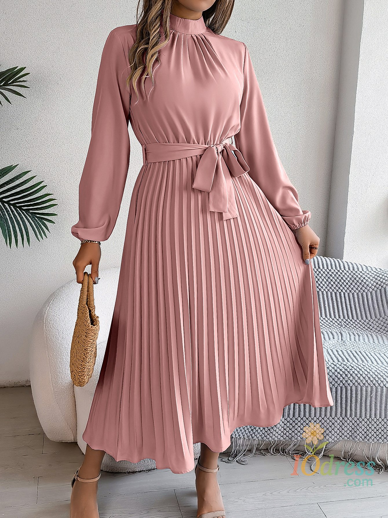 IO Dress Elegant Women's Solid Color Pleated Lace Up Autumn And Winter Dresses Fashionable Women's Standing Collar Long Sleeved Dress
