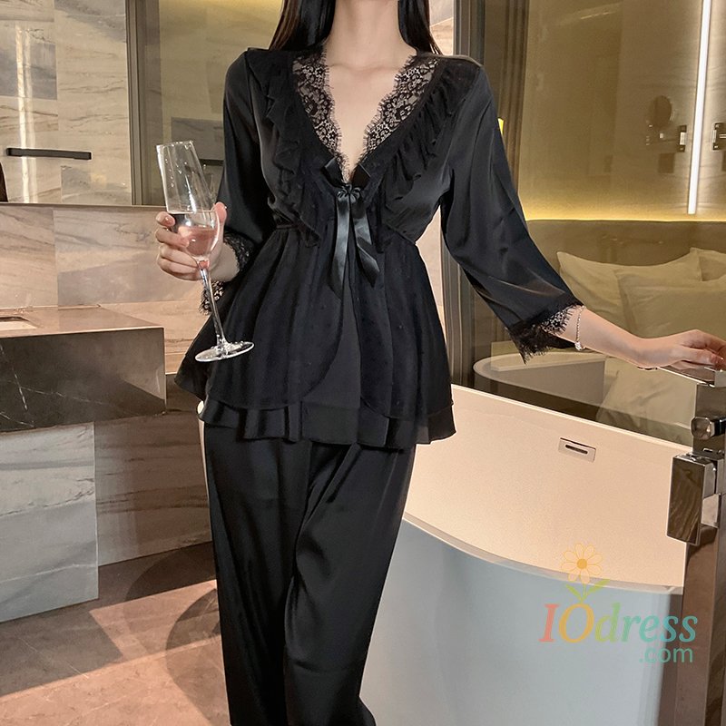 IO Dress Women's lace lace satin home sleepwear set deep V sweet lace top pants two pieces of home clothes big size white black purple